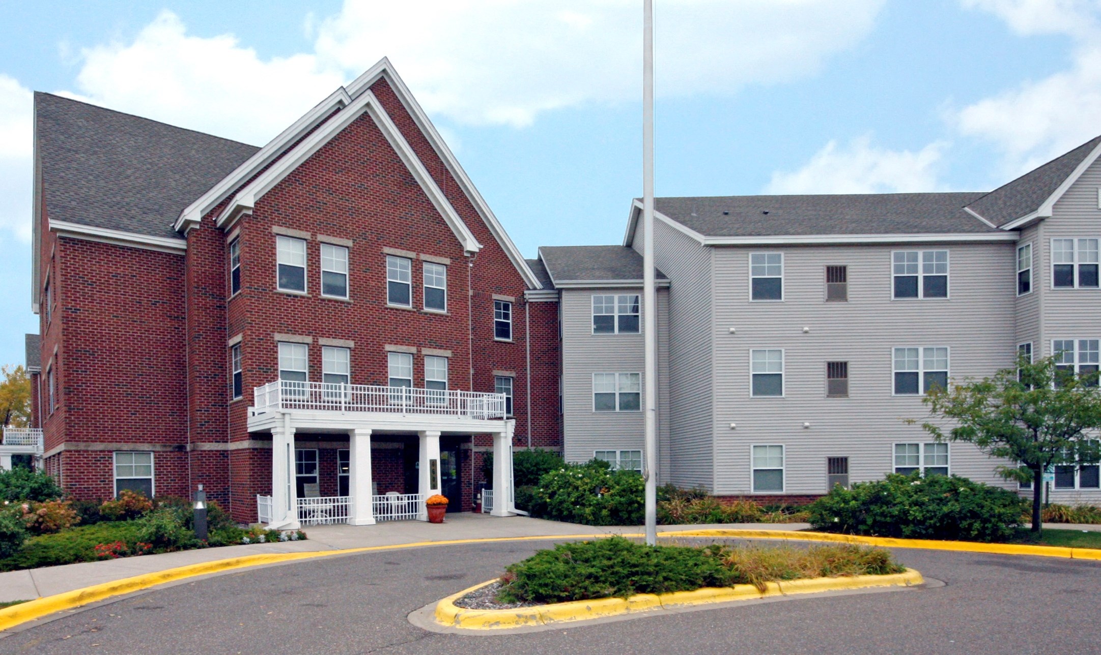 Best 2 Bedroom Apartments in Crystal, MN from 835 RENTCafé